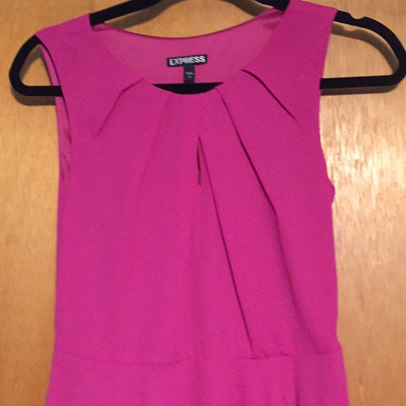 Like New, only worn once! Comfy dress from Express - Picture 2 of 3